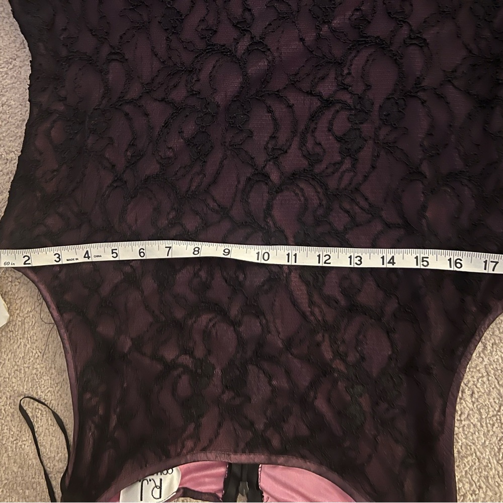 Formal Dress by Chelsea Rousso, R.J. Collection. Size 16 - Picture 12 of 13